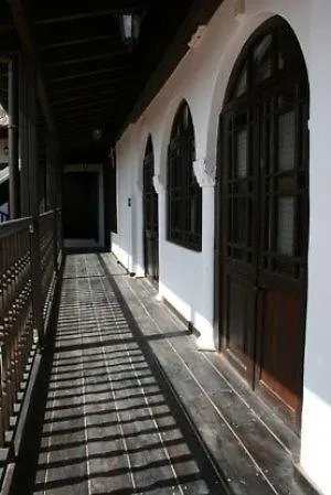 Kro The Bunch Of Grapes 2*