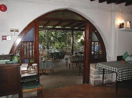 The Bunch Of Grapes Pissouri